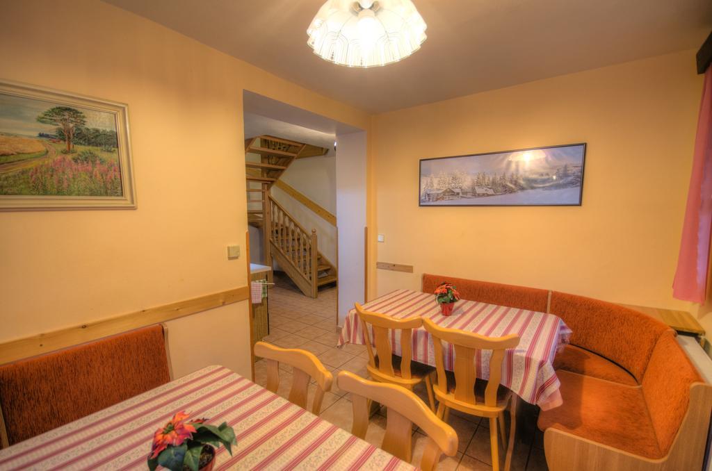 Chalupa U Beranu Hotel Харачов Екстериор снимка