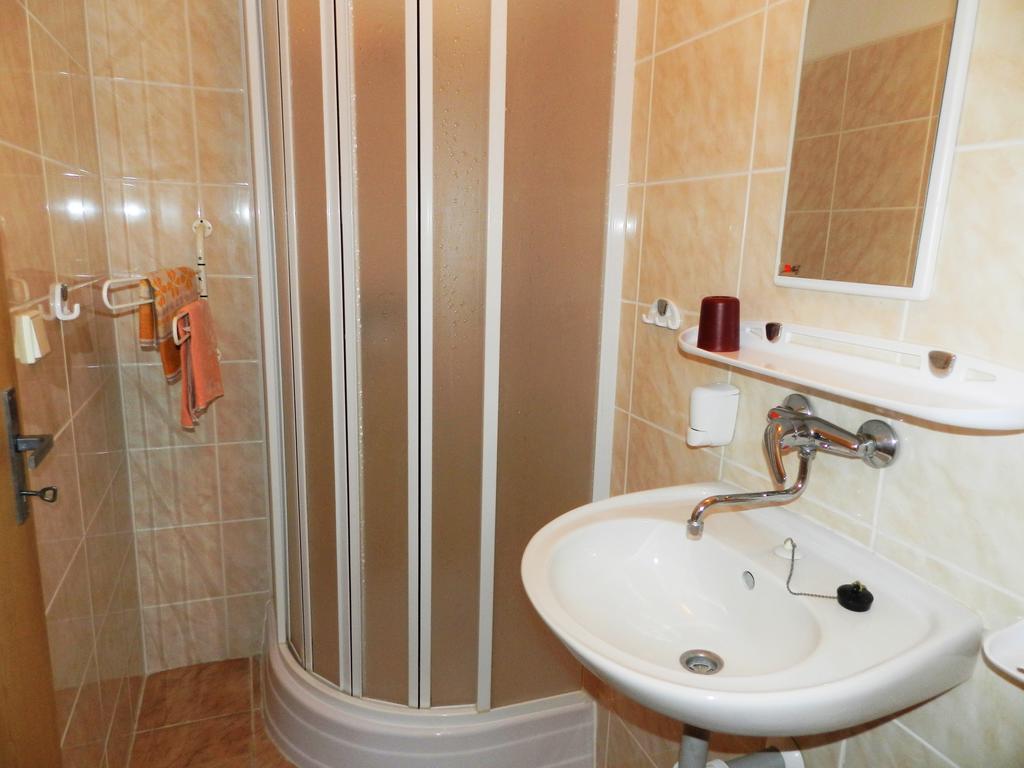 Chalupa U Beranu Hotel Харачов Екстериор снимка